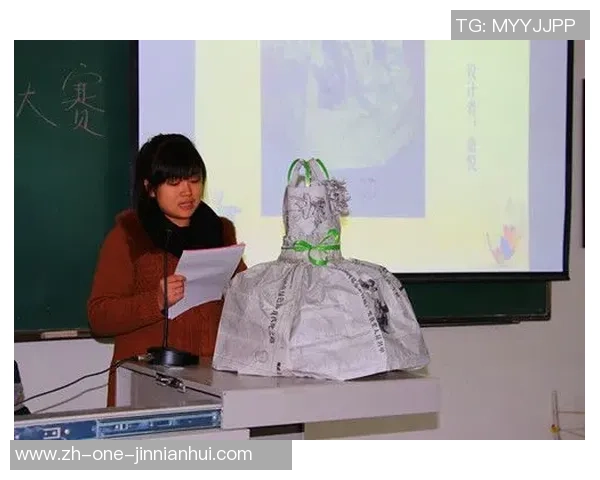 用报纸制作足球的创意方法与步骤分享让你轻松动手体验乐趣